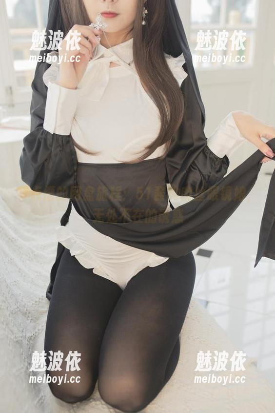 有点懵的网盘旅程：51酱的肉丝眼镜娘，无处不在的诱惑