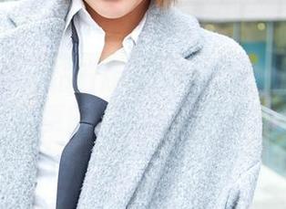 AISS爱丝(钻石版) – 索菲发布新作：私属定制写真更新，刚出炉的还冒着热气！