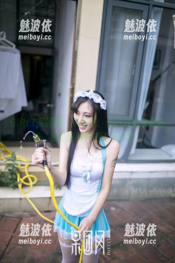 GIRLT果团网 - 黄歆苑，你的清纯资源在线，我的脑洞却在飞天遁地。