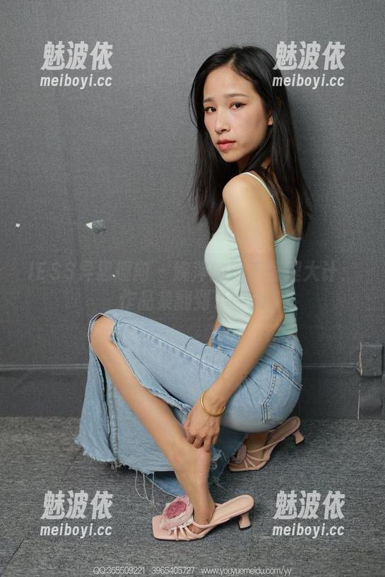 IESS异思趣向-婉萍 IESS异思趣向 - 婉萍的酒店管理大计:作品集翻到了一页