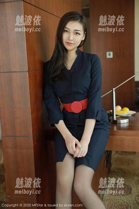 MFStar模范学院 - 日常其实不平凡：无圣光加持下的糯美子Mini，她的作品让人想要更多。