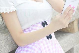MyGirl美媛馆 – 免费查看王馨瑶yanni的肉丝，这是啥新花样？照片一张抵千金？
