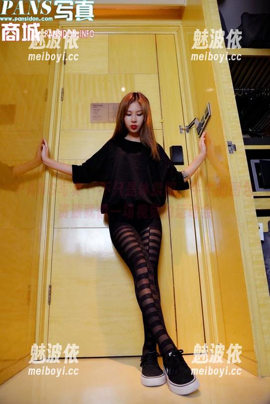 PANS写真 - 不只是体操服，牛牛的图包资源就像一场视觉的运动会