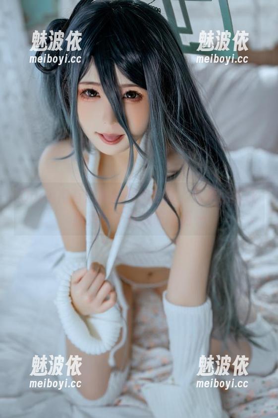 Quan冉有点饿的舅妈全集，光看就能让我克制不住想吃东西…