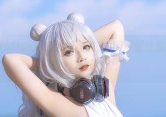 神奇的SayoMomo,图册里的Saki原图让我想起了小时候的那些画面…