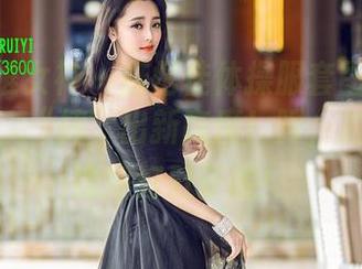 TGOD推女神 – 施忆佳体操服套图：一阵旋风过，“摔”出新高度！呵，拍照时注意捂好肚子哦！