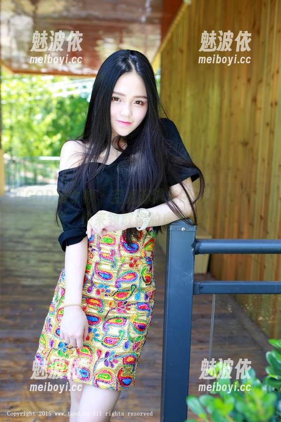 TGOD推女神 - 空姐苏糯米Mi，高清下载之旅，快来领取你的虚拟登机牌！