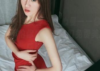 TouTiao头条女神 – 余心曼——你梦寐以求的腿，不怕你喜欢，我们免费美图，性感腿在线等！