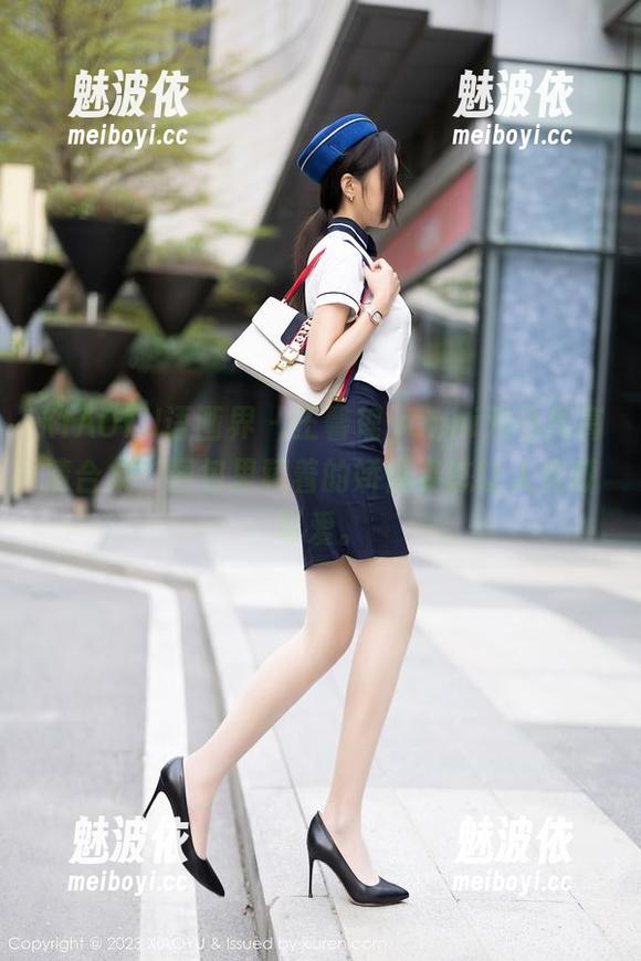 XIAOYU语画界 - 王馨瑶yanni双马尾高清合集，图包里藏着的娇俏姿态让人直呼可爱。
