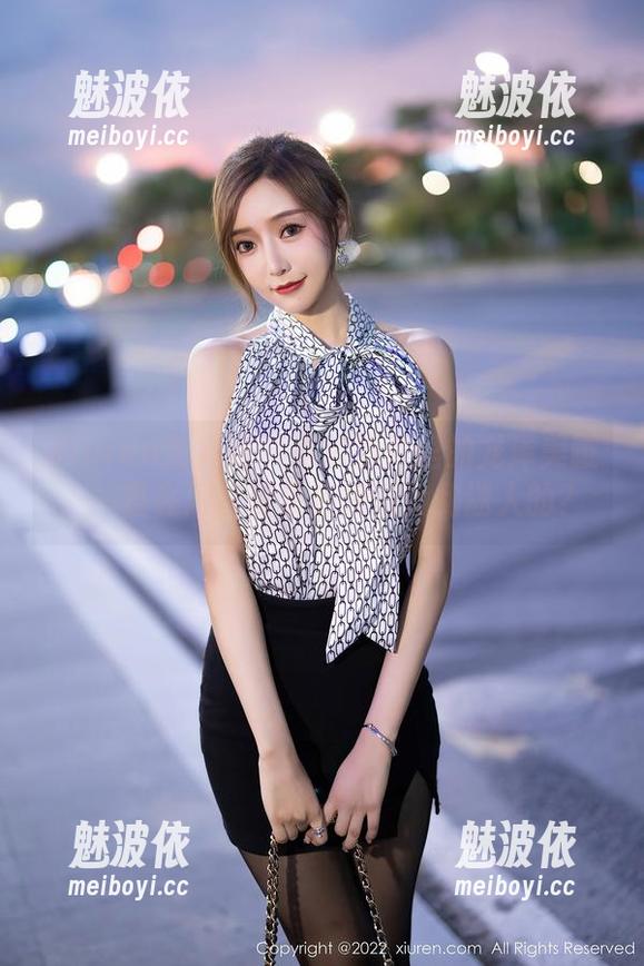Xiuren秀人网-龙泽美曦 Xiuren秀人网 - 高清图片里的龙泽美曦,一直在问我粉色是如何如此迷人的?