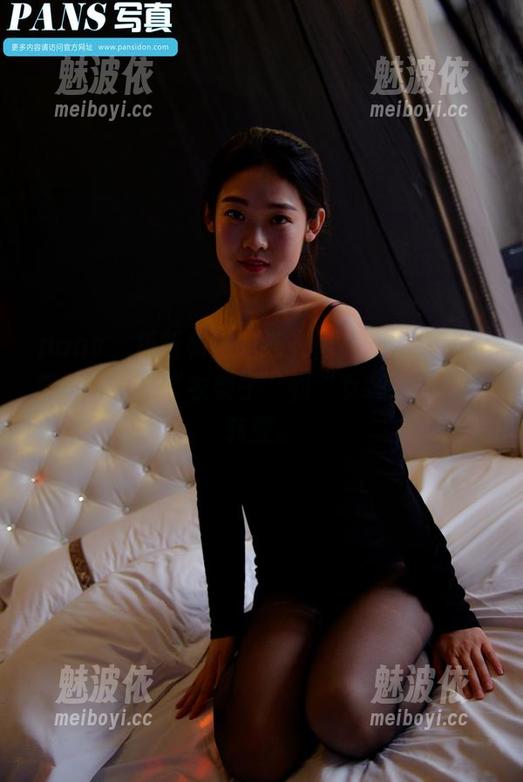 pans - 折折和她的连衣裙，高清套图中真的是有种“衣架子”到“女神”的气质转变。