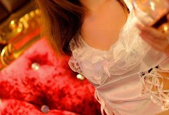 pans – 美惠子又放大招了!原图里的美足,让我觉得自己也应该好好打理一下。