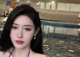微密圈 – 不爱笑的赛琳厨娘再出手,没有圣光,只有美味的诱惑!