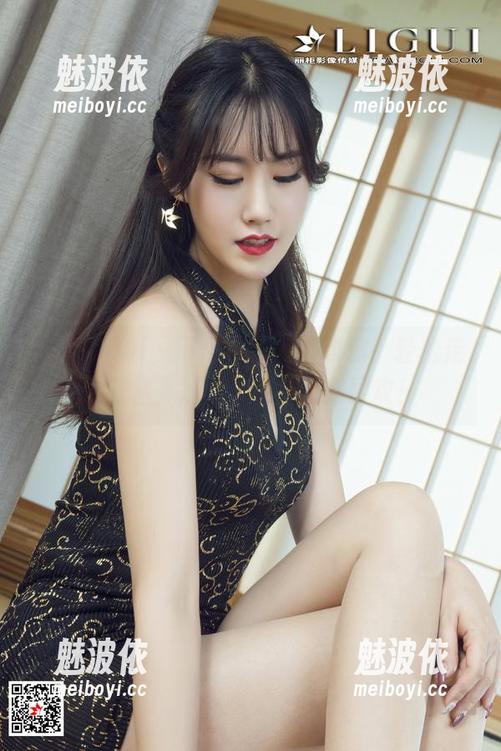 丽柜ligui - 下载文欣的野玫瑰，轻松走进花丛，别担心会被蜜蜂围攻！