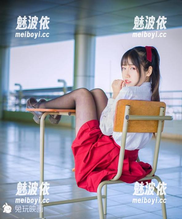 当黑与白相遇的兔玩映画，能不能别让我等太久的更新呀！
