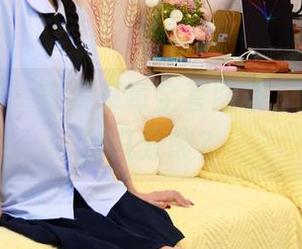 初夏女神 – 安妮草莓全套图集，究竟几分甜几分酸？