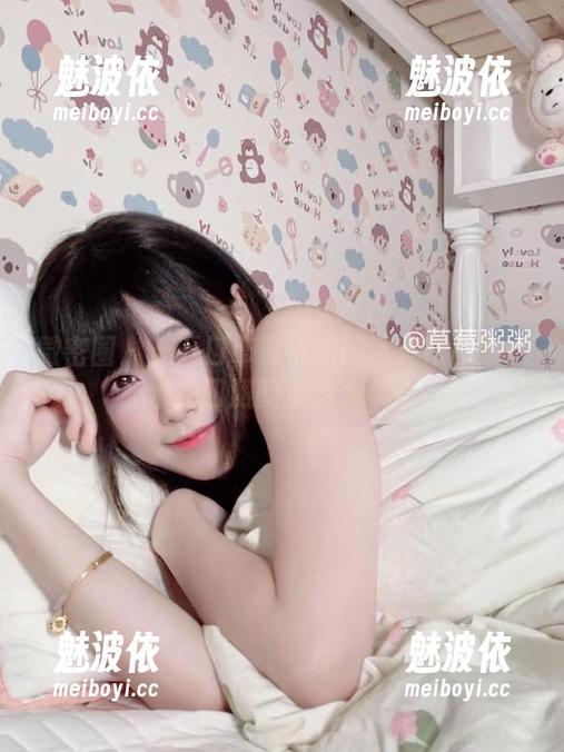 十万口草莓粥粥 微密圈 - 十万口草莓粥粥的浴室作品集:水花四溅的资源大集合
