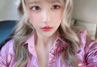 啾小妍Deer与她的牛仔裤,图包直接把我炫晕了!