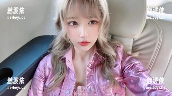 啾小妍Deer 啾小妍Deer与她的牛仔裤,图包直接把我炫晕了!