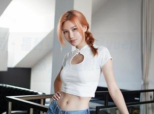 嗲囡囡 – 福利到位,伍月yuer的丝袜诱惑,别眨眼哦。