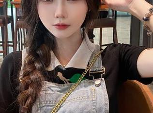 大肉丸Amiee写真:奶牛题材的稀奇古怪,准备乐翻你。
