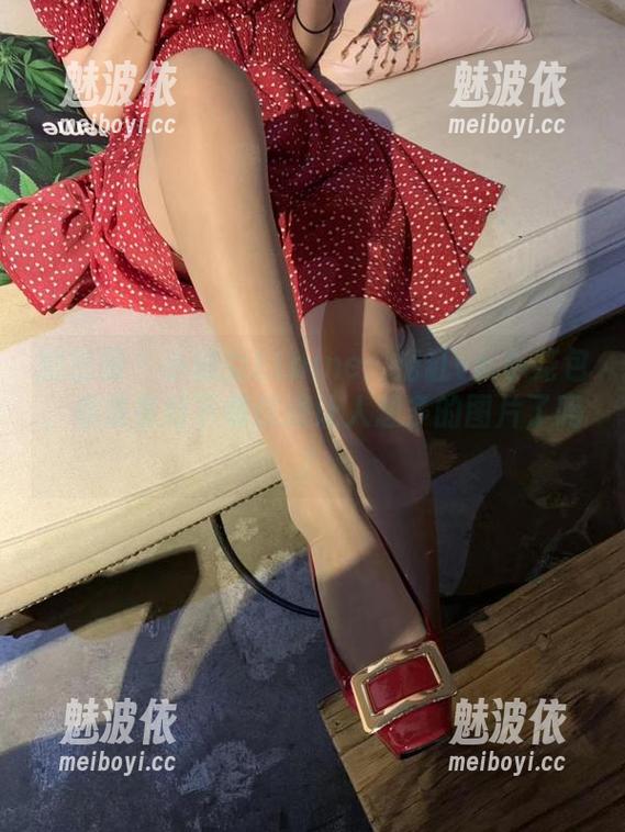 微密圈 - 小仙女ELaine：浴缸vs.小笼包，你准备好下载这张让人想多的图片了吗？