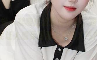小众视觉 – 嘤嘤这波厨娘写真，难道真的能让人感受到那厨房的火热？