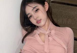 微密圈 – 从小优优子的红色内衣分享说开去，这不就像撕开一层薄膜的甜蜜期待吗？