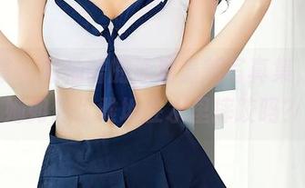 尤蜜荟 – 柚柚酱的泳池最新写真集，想看她如何优雅地在水里摔跤吗？