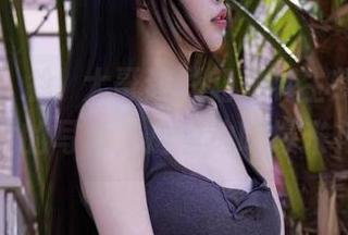 微密圈 – 徐珺大哥让彩虹光辉生辉，快下载他的写真，边看边吃爆米花！