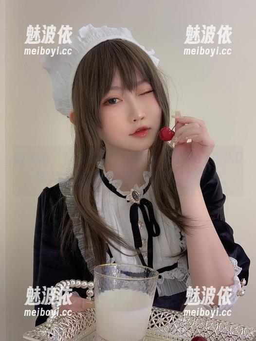 别犹豫，福利确认！看是依酱吖的璀璨2.0，图片中藏着小心思，越看越是有趣。