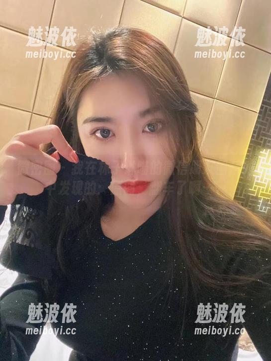 微密圈 - 我在林子琳喵的微信朋友圈系列中发现的：原图，翻车了啊……