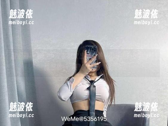 桃沢樱呀 微密圈 - 猫眼小皮衣再次出击!桃沢樱呀的高清图集,真想偷一件回家穿穿,哈哈。