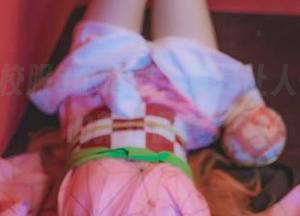 桜桃喵的校服8个造型，真是让人一言难尽的新作品集。