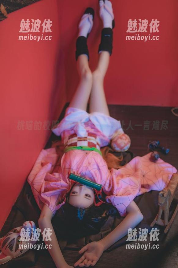 桜桃喵的校服8个造型，真是让人一言难尽的新作品集。