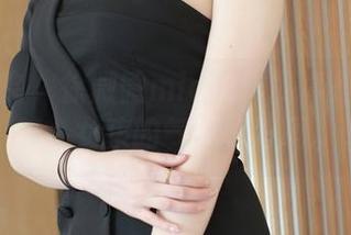 模范学院 – 徐微微mia的作品真是直击心脏，女孩的气质真好啊。