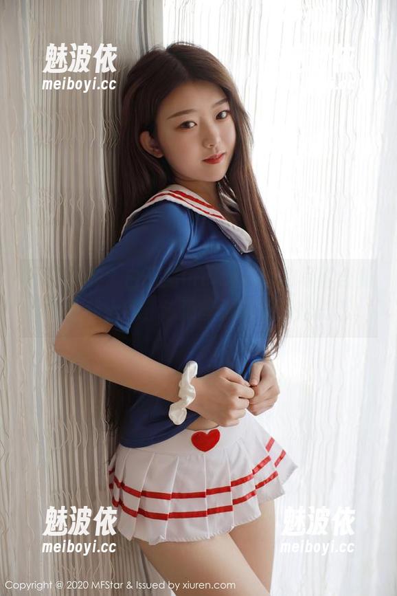 模范学院 - 白子嫣nicky的泳衣写真合集，特全部上线，泳池里浪花也开始忐忑。