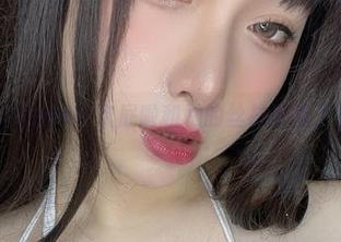 最新Update!次屁啦和她的丝袜玩出了花样!