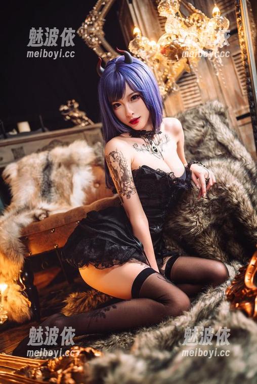 清水由乃带你脑洞大开——私房写真里的学姐叛逆气息！