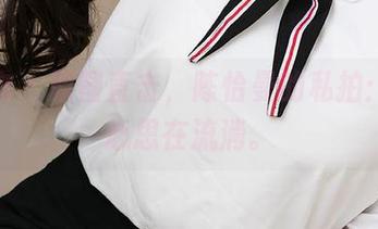 爱尤物 – 原图直击，陈怡曼的私拍：少女心思在流淌。