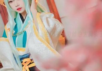 这里有猫君君MaoJun的美图,肉丝也太真实了吧?