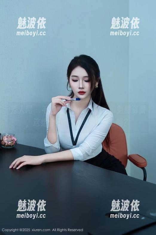 秀人网 - 毛衣、Wendy智秀和免费资源，这组合不来点更妙的事儿吗？