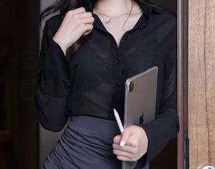 秀人网 – 安然儿和浴缸的对话，估计会充满暗示，图包里的意外发现值得一探究竟。