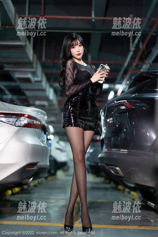 秀人网 - 当李丽莎遇上高清女友，作品集反而成了偏爱无处不在的来源
