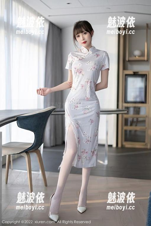 秀人网 - 林好好定制写真：天使们的午后小憩