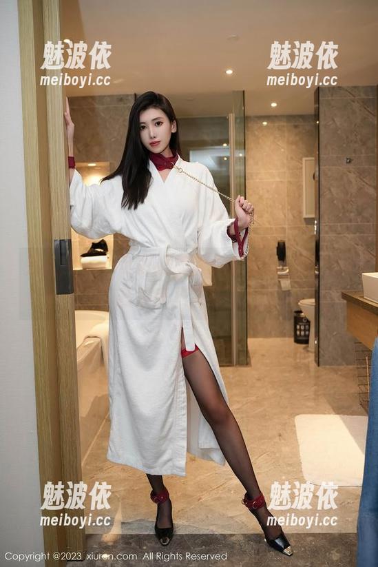 秀人网 - 不可思议的蛋蛋蛋宝修女照片，赶紧来免费获取！
