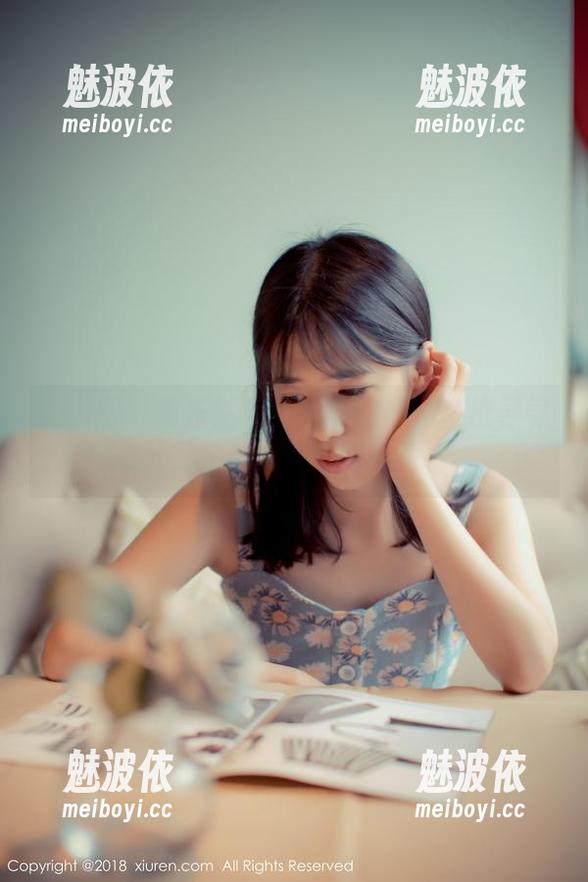 秀人网 - 黄乐然和她的高跟鞋：壁纸寻寻觅觅，脚才是灵魂的归宿