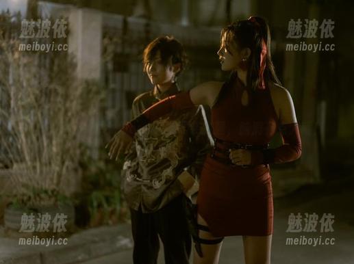 当秋和柯基的女仆cos遇上武装主题，脑洞有点大哦！