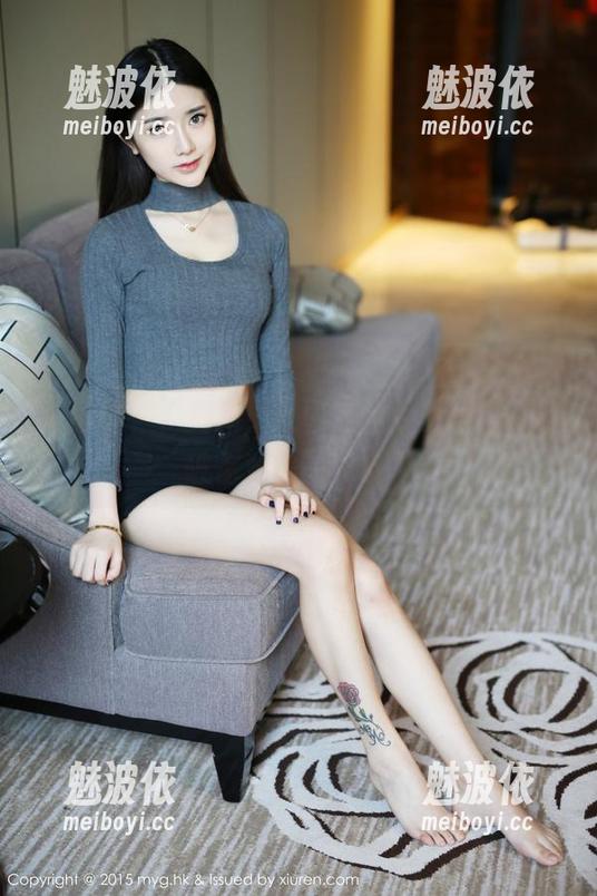 美媛馆 - “更新！王馨瑶的女王图包，打破你对美的偏见“