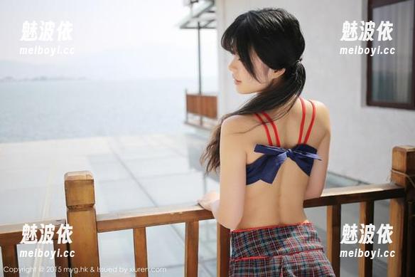 美媛馆 - 陈怡曼coco穿着白裙的写真：我只想说，不想停下的浏览。